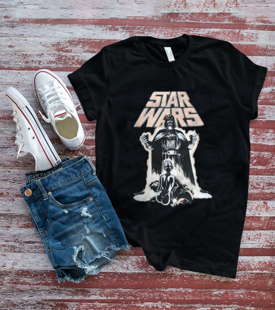 Star Wars Distressed Comic Darth Vader Over Defeated Droid T-Shirt