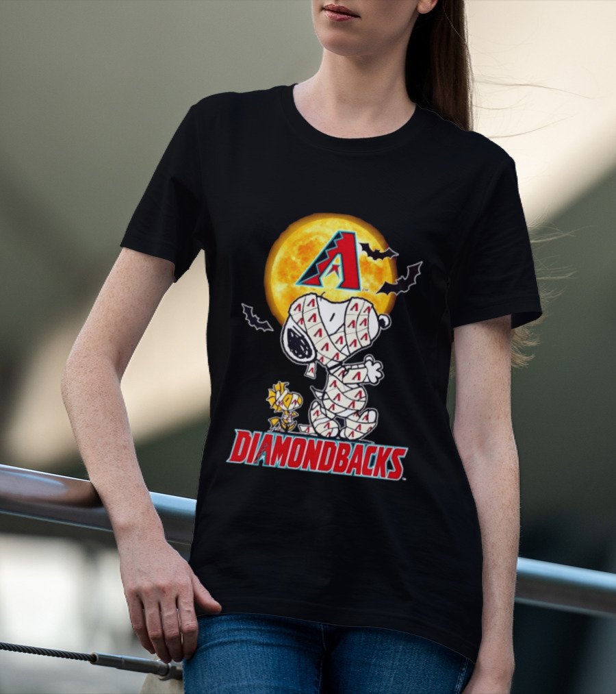 Arizona Diamondbacks Snoopy Woodstock Mummy Halloween Moon Bats T-Shirt