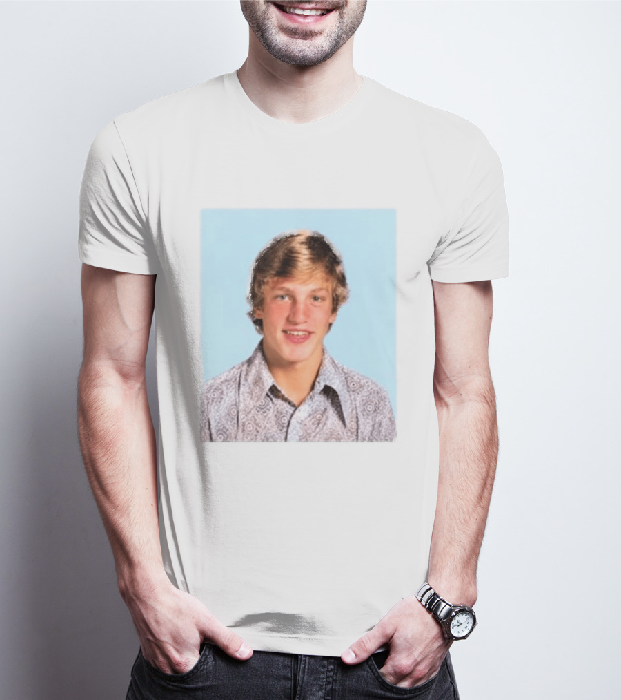 Awesome Matthew McConaughey High School Photo Retro Vibe T-Shirt