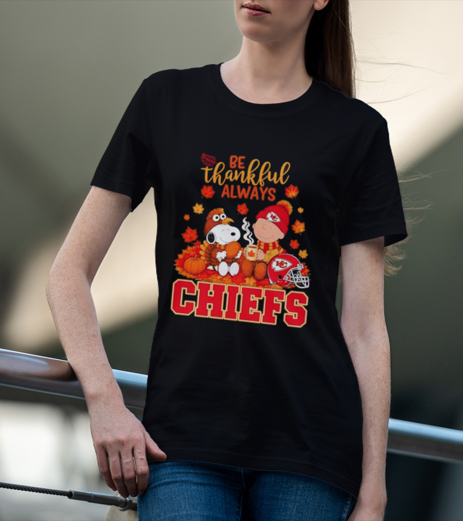 Be Thankful Always Snoopy Charlie Brown Chiefs Fall Leaves T-Shirt