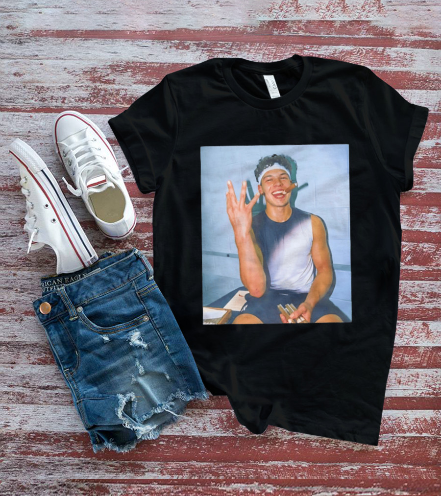 Ben Shelton Smoking Cigar Hand Gesture Victory Celebration T-Shirt