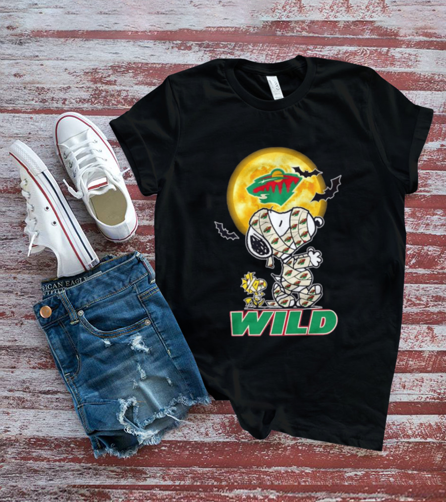 Minnesota Wild Snoopy Woodstock Mummy Halloween Moon Bats T-Shirt