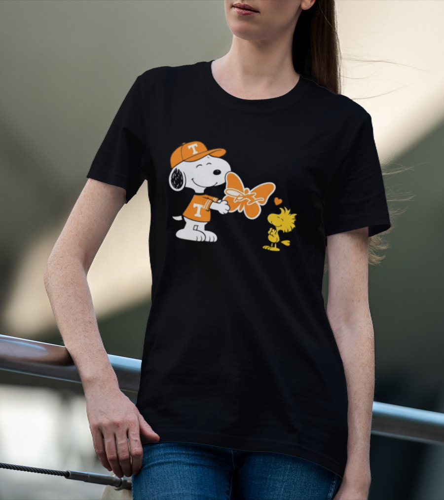 Snoopy Tennessee Volunteers Dolly Parton Woodstock Butterfly T-Shirt