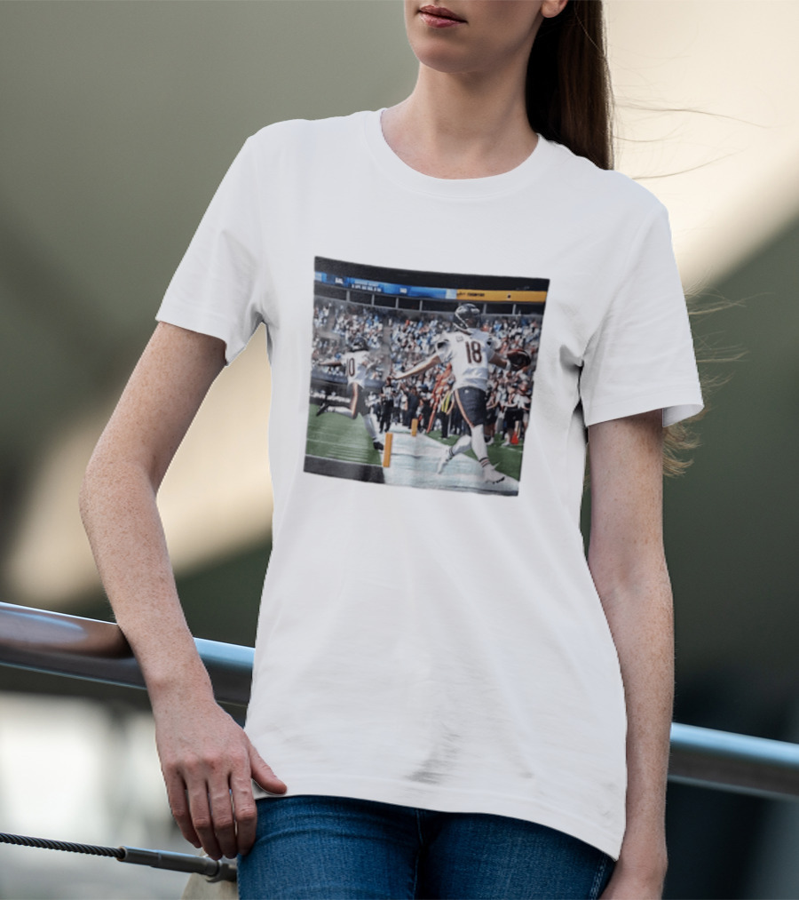 Chicago Bears Caleb Williams Rome Odunze Players Photo NFL Football Action T-Shirt