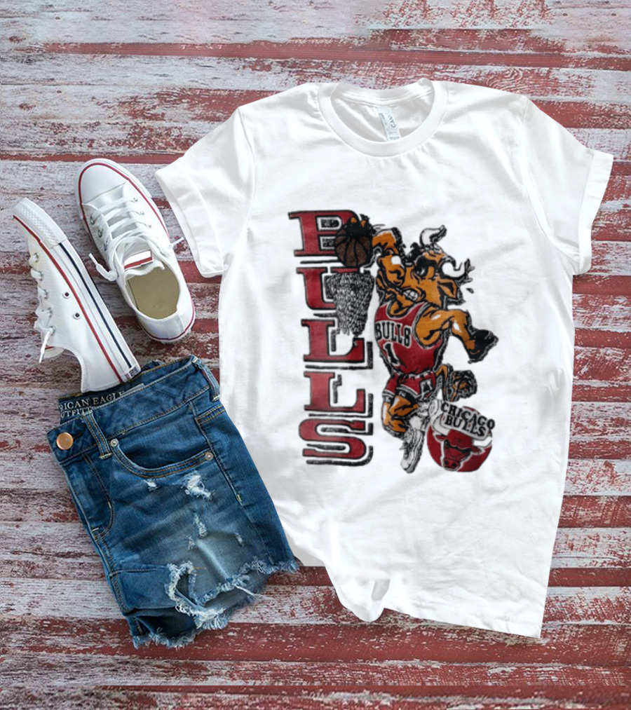 Chicago Bulls Bull Dunking Basketball Hoop NBA Cartoon Caricature T-Shirt