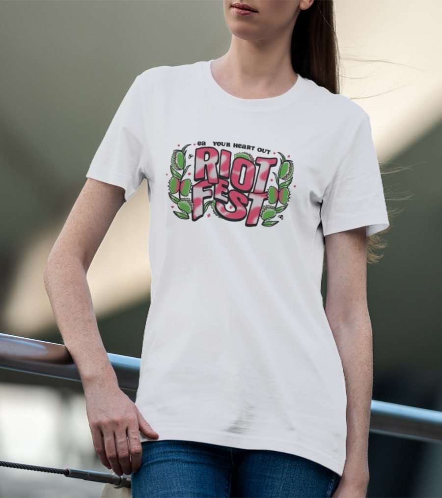 Riot Brand Eat Your Heart Out Riot Fest Crop T-Shirt