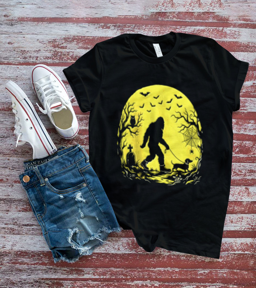 Bigfoot Walking Dachshund Under Full Moon Halloween Night T-Shirt