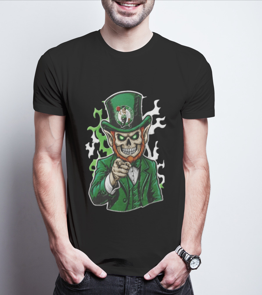 Boston Celtics Skull Leprechaun Pointing Distressed Flag Basketball Fan T-Shirt