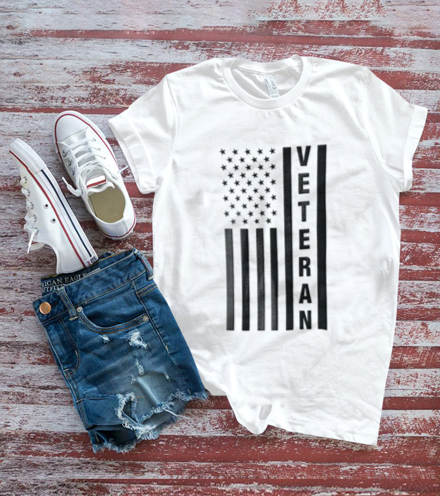 Veteran Vertical Monochrome US Flag Black Stars Stripes T-Shirt