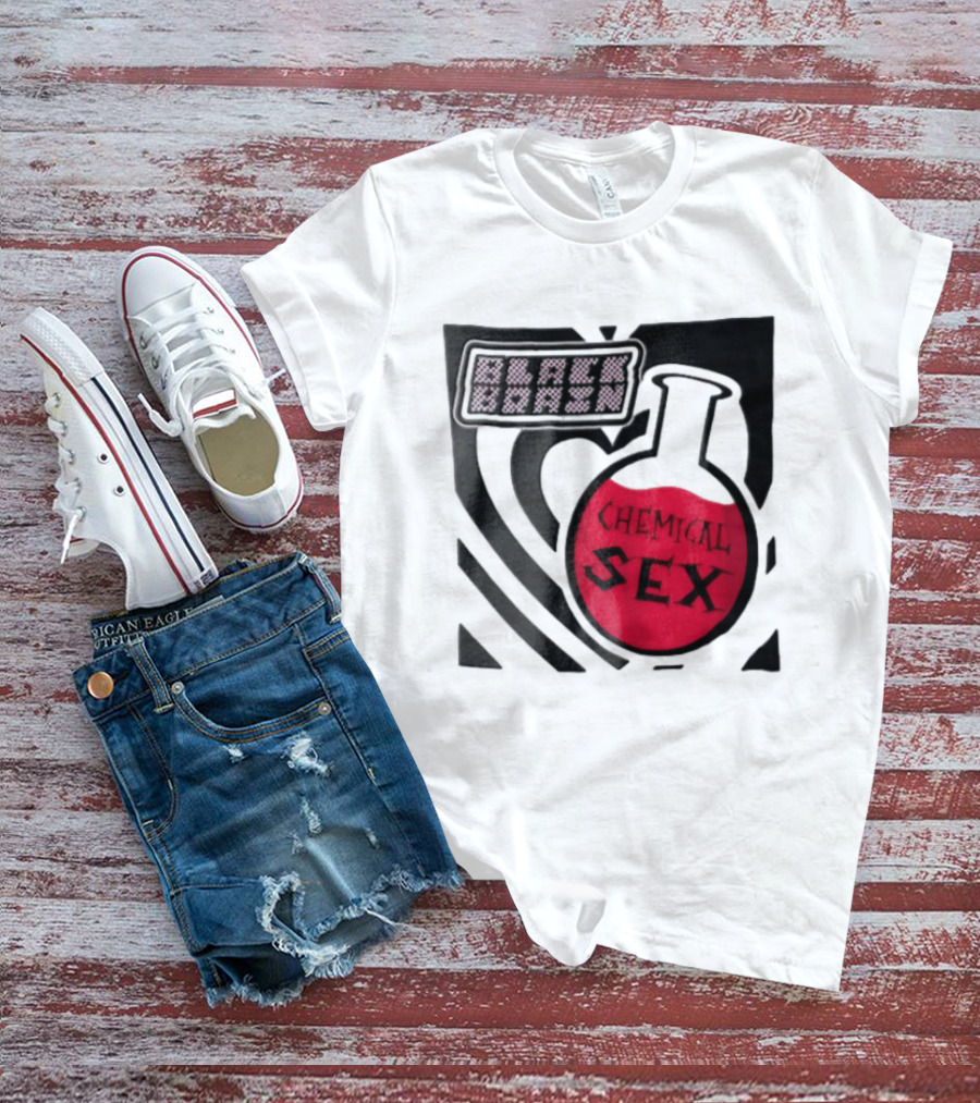 Black Brain Chemical Sex Halftone Heart Flask T-Shirt