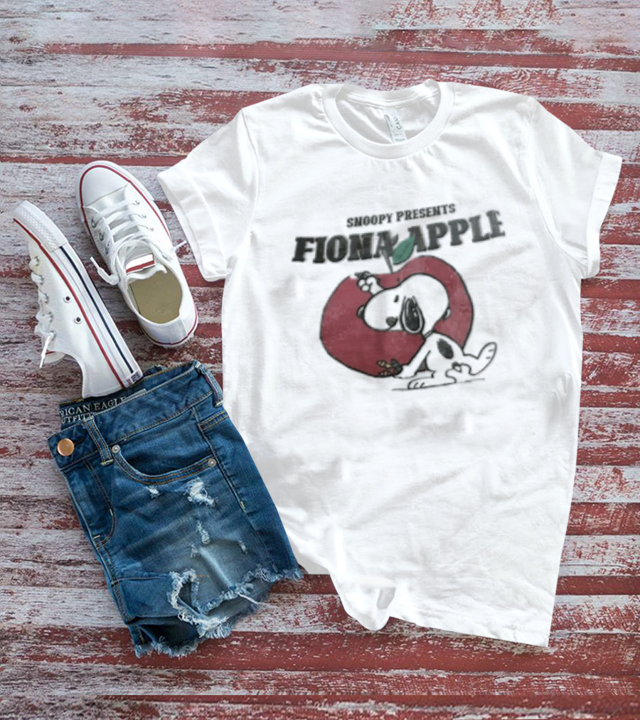 Snoopy Presents Fiona Apple Peanuts Red Cartoon Drawing T-Shirt