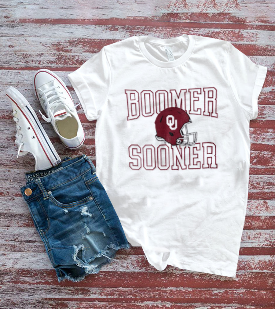 Boomer Sooner Oklahoma Sooners Red Football Helmet T-Shirt