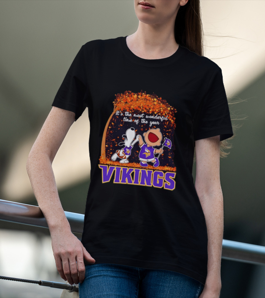 Snoopy Charlie Brown Dancing Minnesota Vikings It's The Most Wonderful Time Of The Year T-Shirt