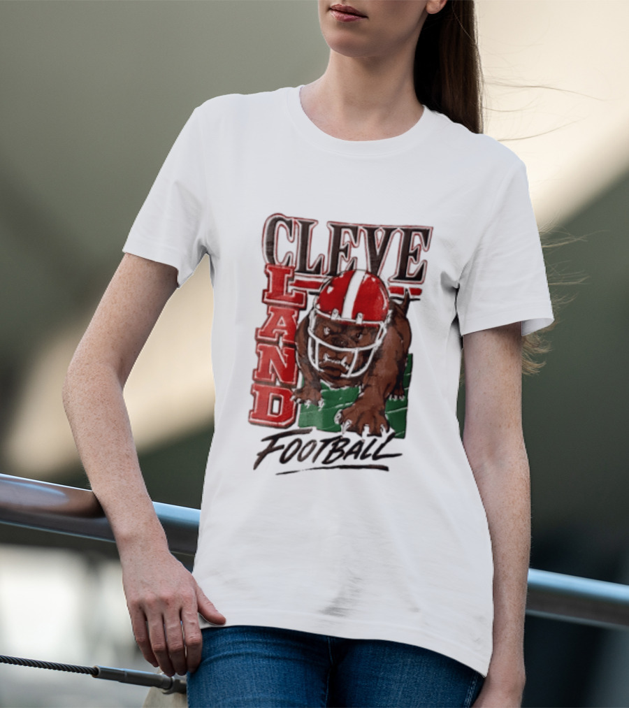 Cleveland Browns Bulldog Football Helmet Mascot Running T-Shirt