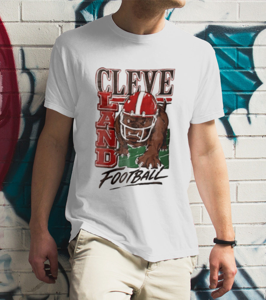 Cleveland Browns Bulldog Football Helmet Mascot Running T-Shirt