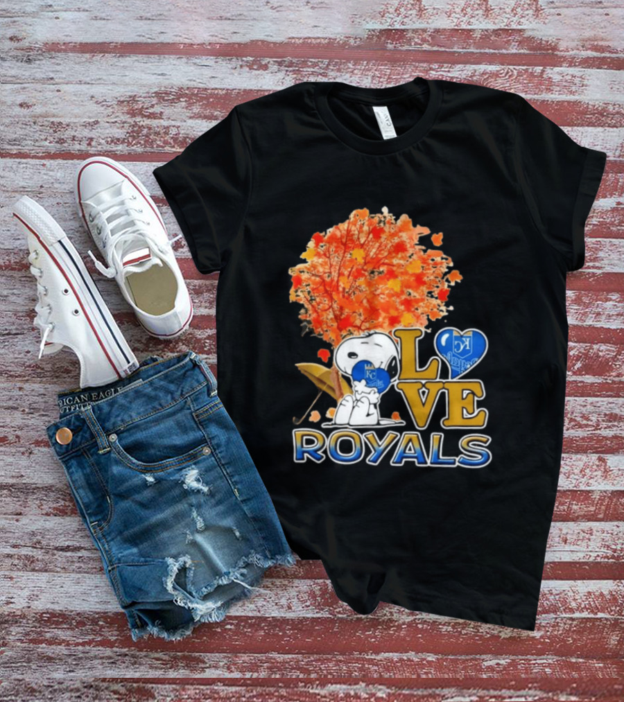 KC Royals Love Snoopy Hug Heart Peanuts Baseball Fall Tree T-Shirt