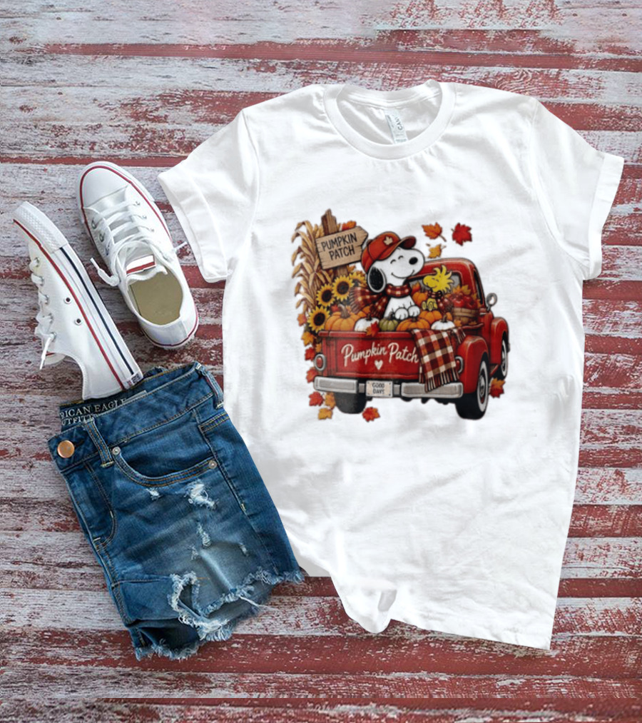 Peanuts Snoopy Woodstock Red Truck Pumpkin Patch Harvest Good Days T-Shirt