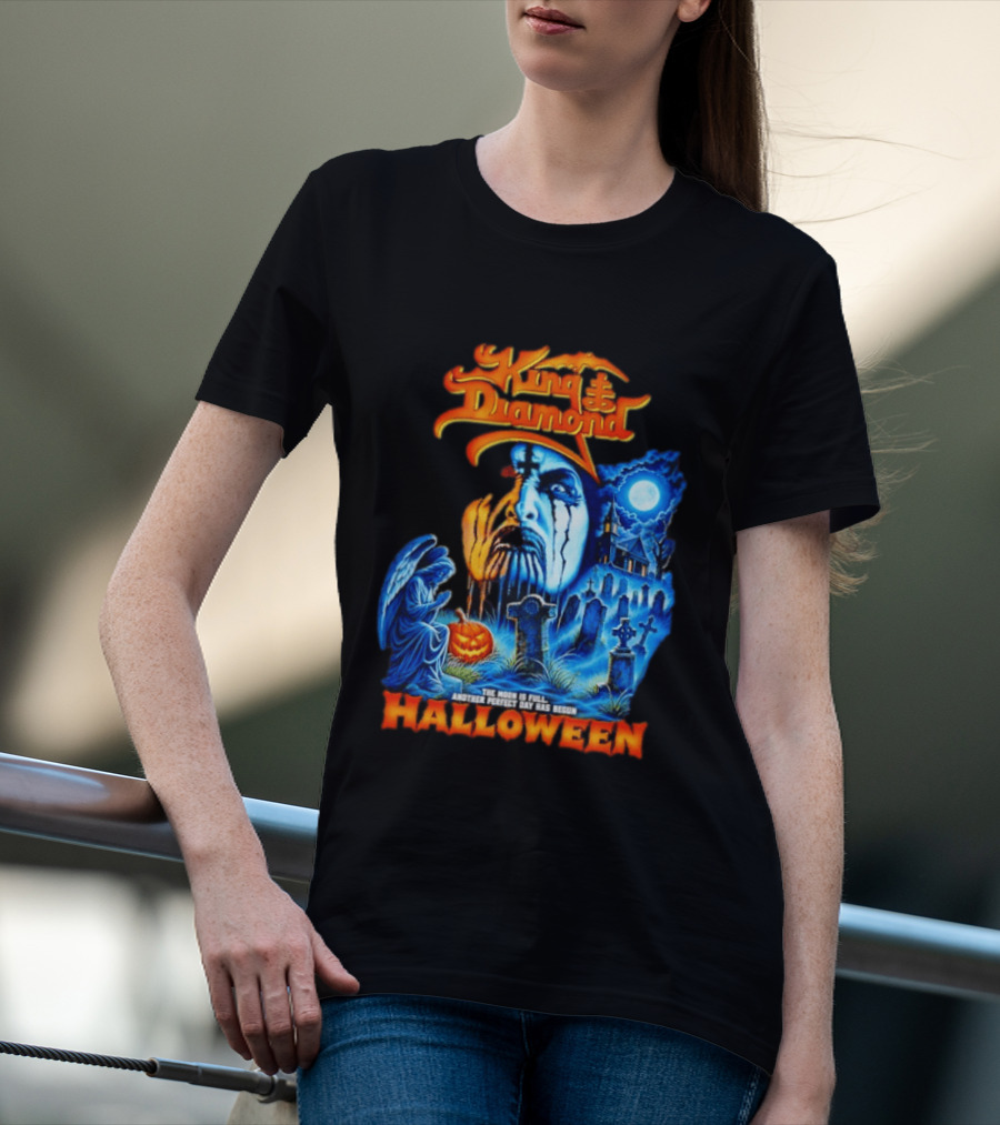 King Diamond The Moon Is Full Another Perfect Day Has Begun Halloween T-Shirt