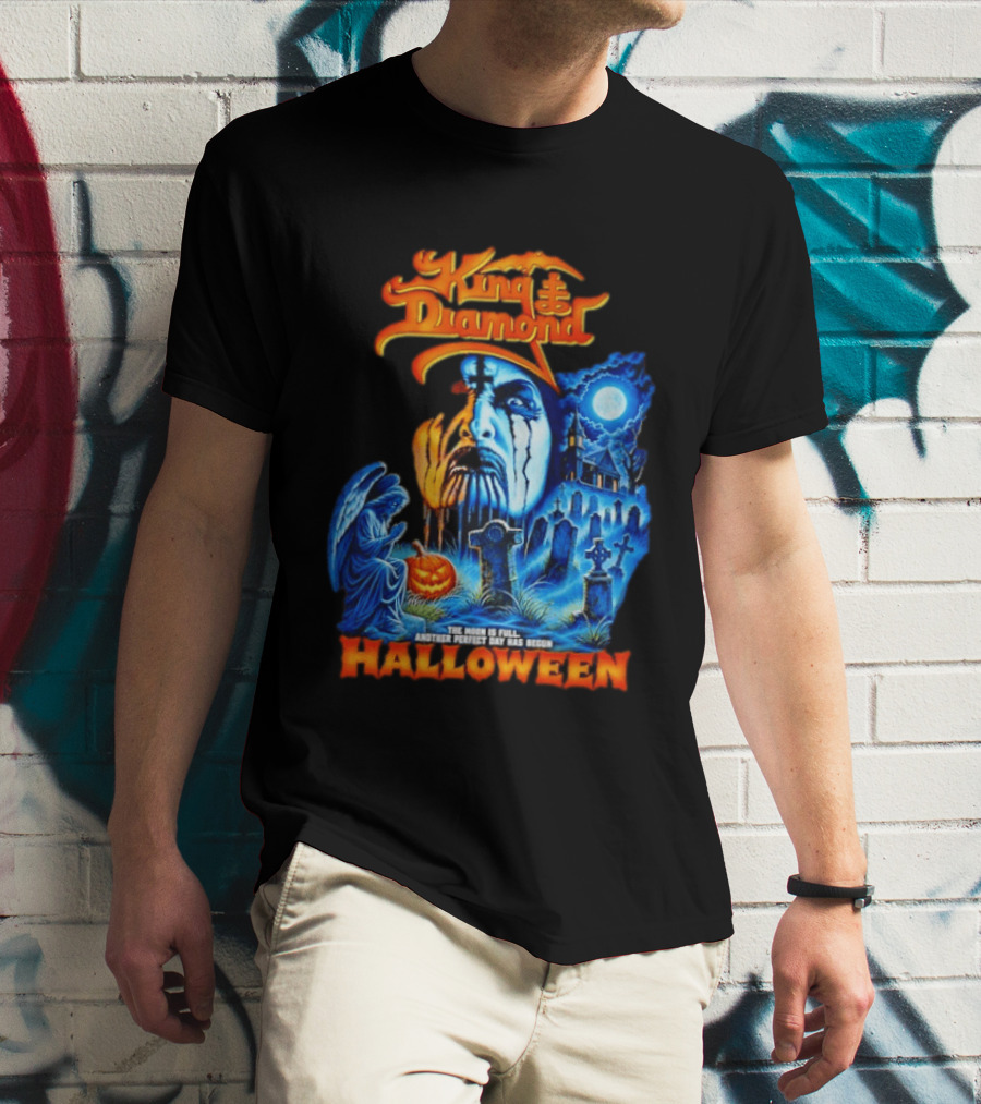King Diamond The Moon Is Full Another Perfect Day Has Begun Halloween T-Shirt