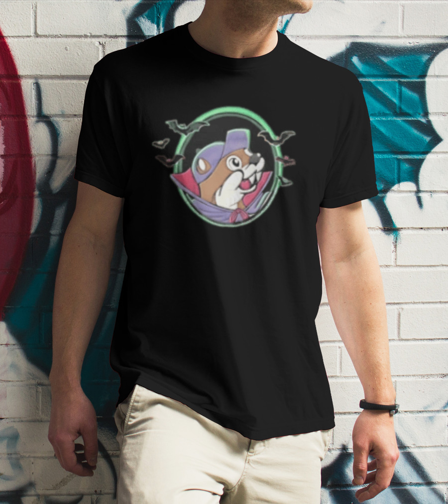 Buc Ee's Beaver Vampire Cape Bats Spooky Halloween T-Shirt