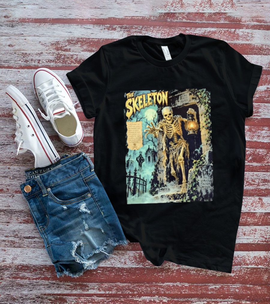 The Skeleton Mors Vincit Omnia Sic Transit Gloria Mundi Lantern Night Scene T-Shirt