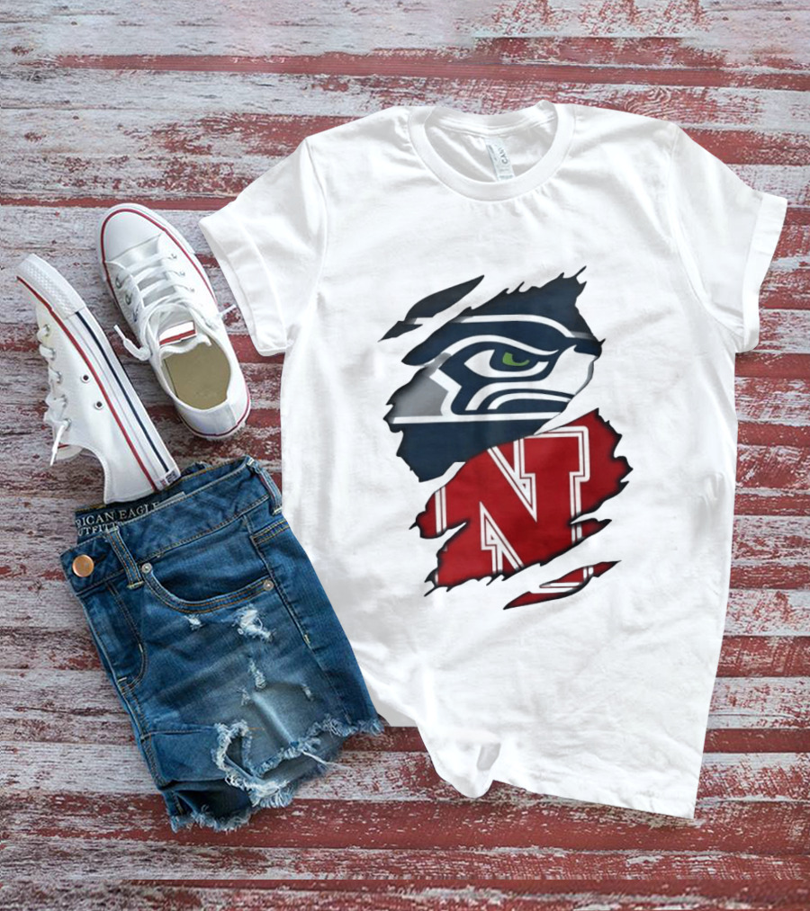 Seattle Seahawks And Nebraska Cornhuskers Split Torn Fabric Blend T-Shirt