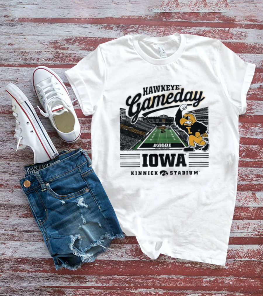 Iowa Hawkeyes Vs Ohio State Buckeyes Gameday 2026 Kinnick Stadium T-Shirt