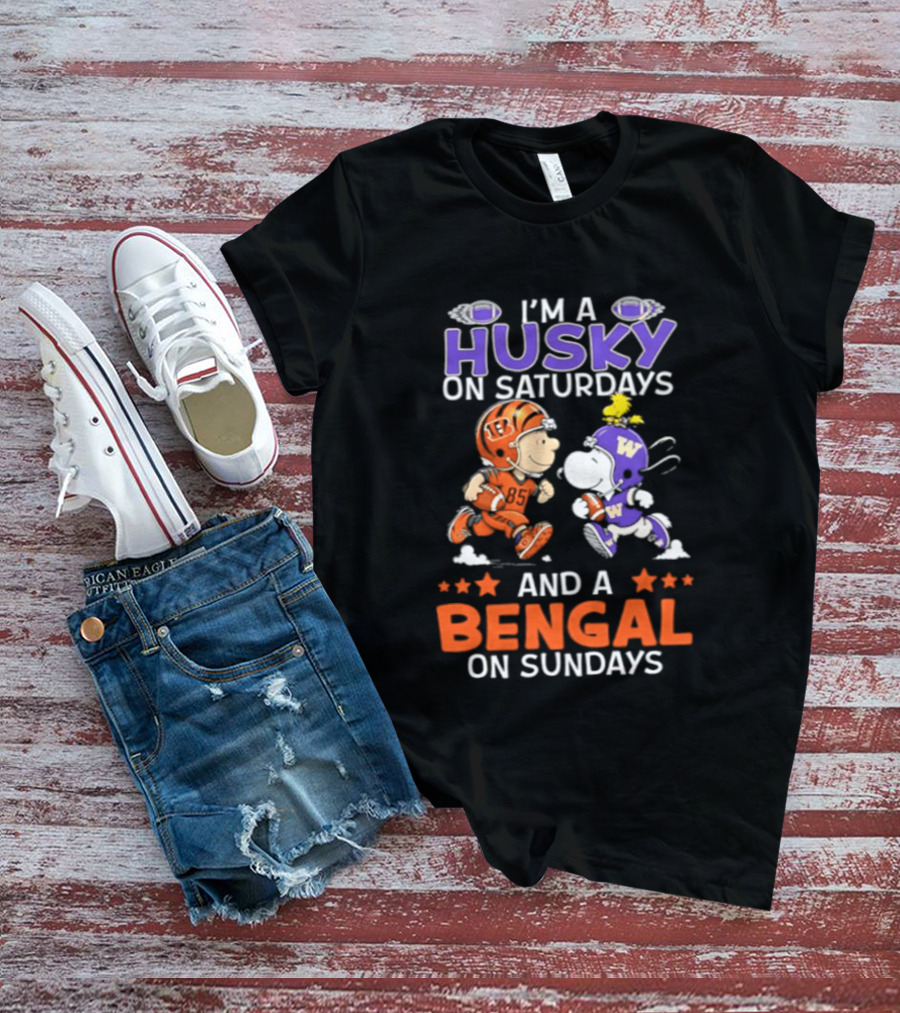 I'm A Husky On Saturdays And A Bengal On Sundays Snoopy And Charlie Brown Football Fan Days T-Shirt