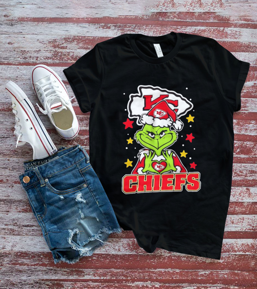 Grinch Heart Love Kansas City Chiefs Christmas Football T-Shirt