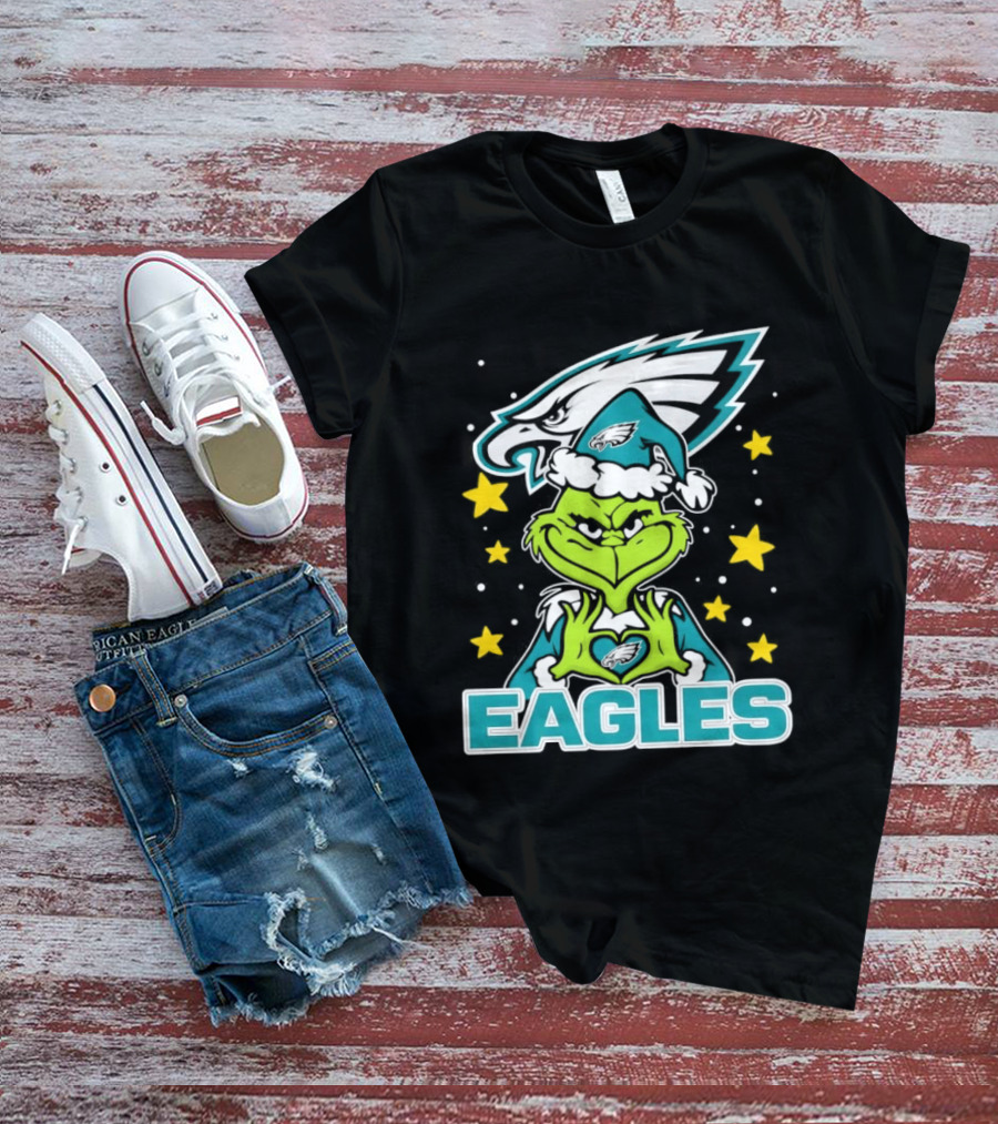 Philadelphia Eagles Christmas Grinch Heart Love T-Shirt