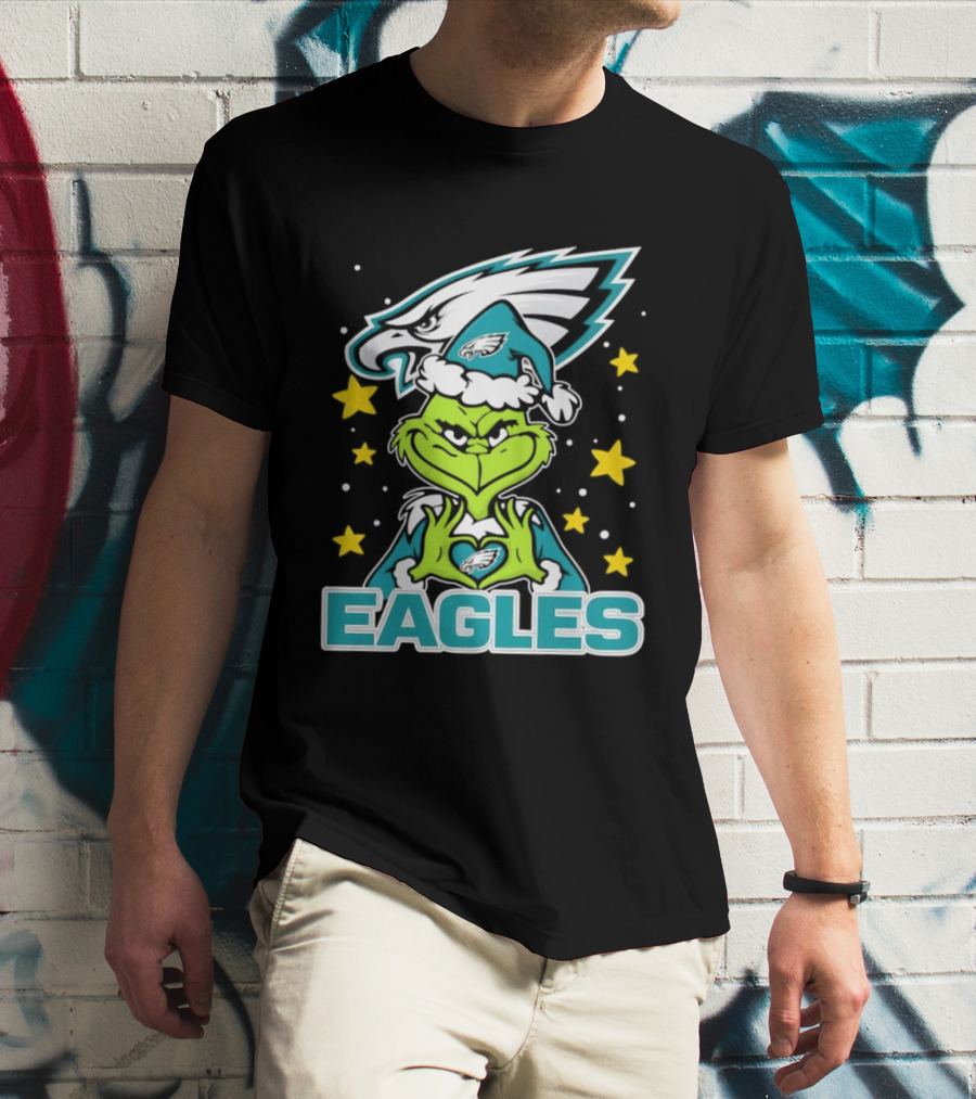 Philadelphia Eagles Christmas Grinch Heart Love T-Shirt