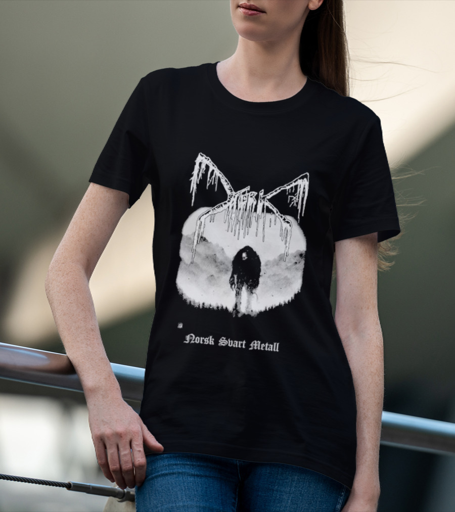Mork Norsk Sbart Metal Skull Bat T-Shirt