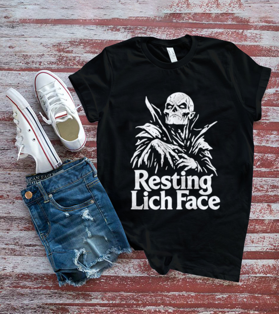 Resting Lich Face Skeleton Halloween 2026 T-Shirt