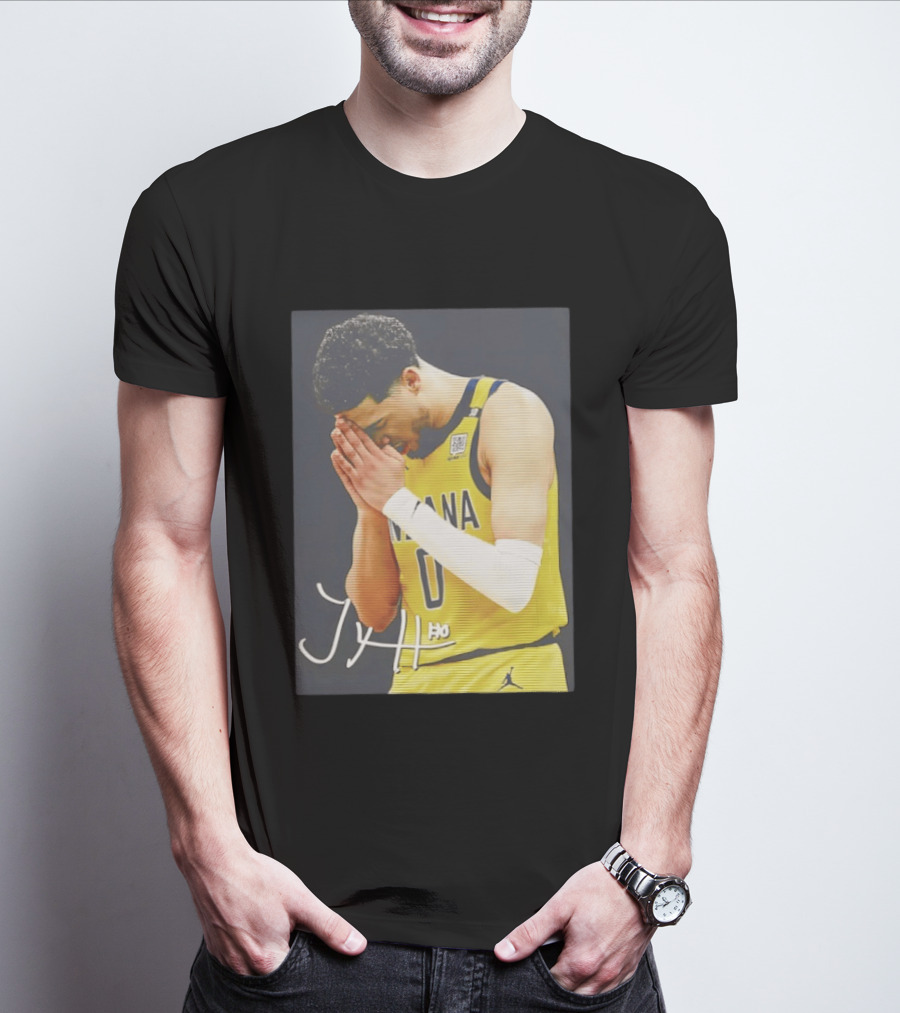 Tyrese Haliburton Indiana Pacers Praying NBA 0 JH Signature T-Shirt