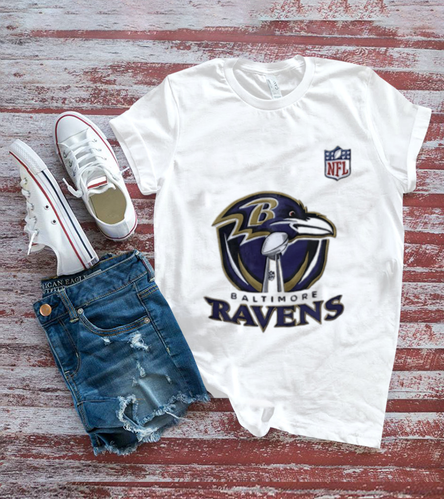 Baltimore Ravens Lamar Jackson 8 NFL Logo Ravens Football T-Shirt