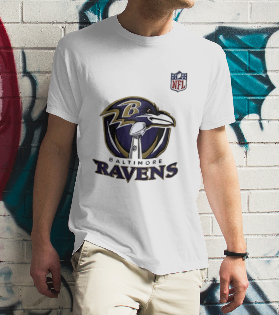 Baltimore Ravens Lamar Jackson 8 NFL Logo Ravens Football T-Shirt