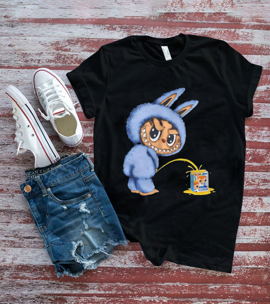 Labubu Peeing On Pop Figures Juice Box Fun Concept T-Shirt