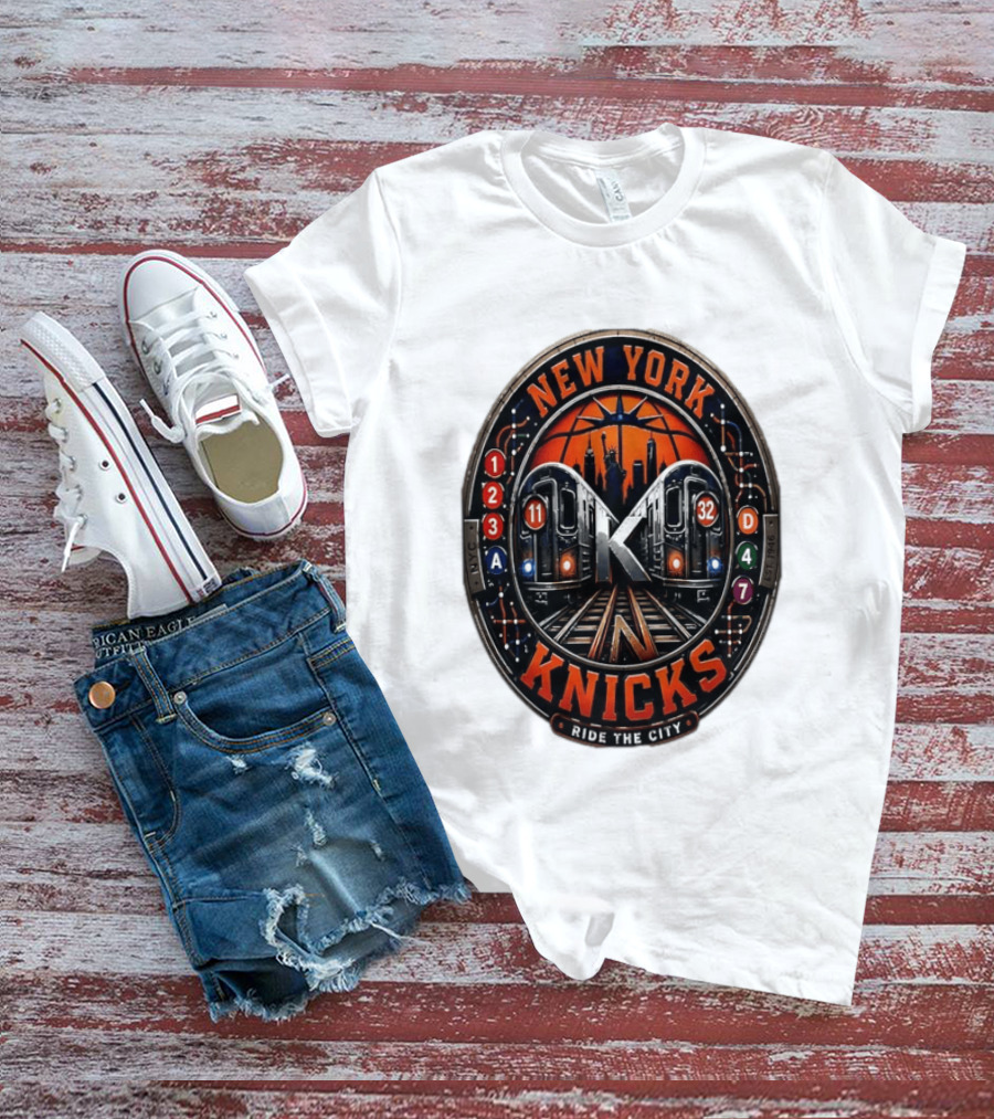 New York Knicks Ride The City Subway Basketball Skyline T-Shirt