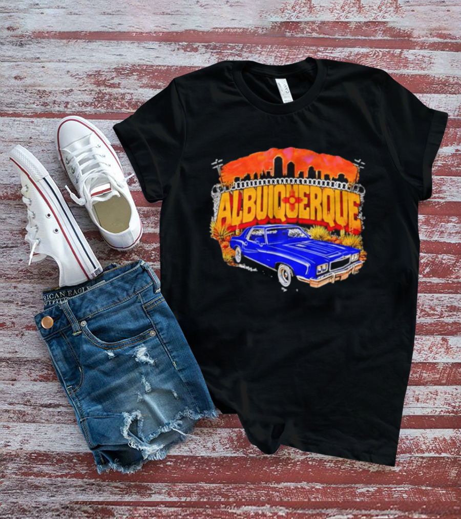 Albuquerque New Mexico Classic Car Skyline Desert Landscape T-Shirt