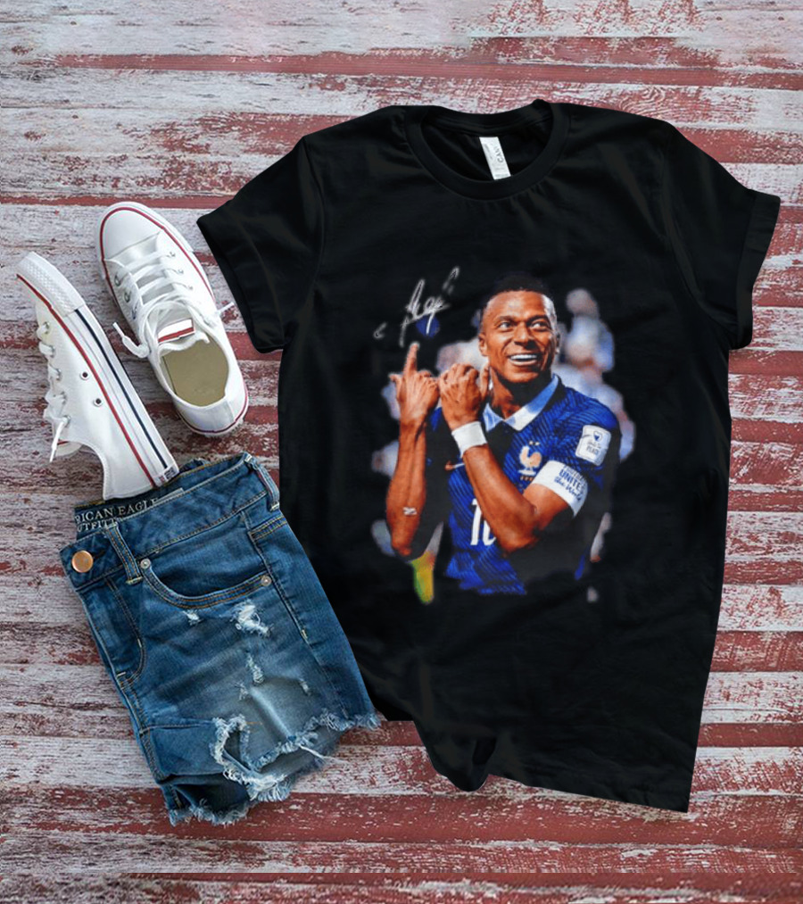 Kylian Mbappe France National Team Football World Cup Celebration T-Shirt