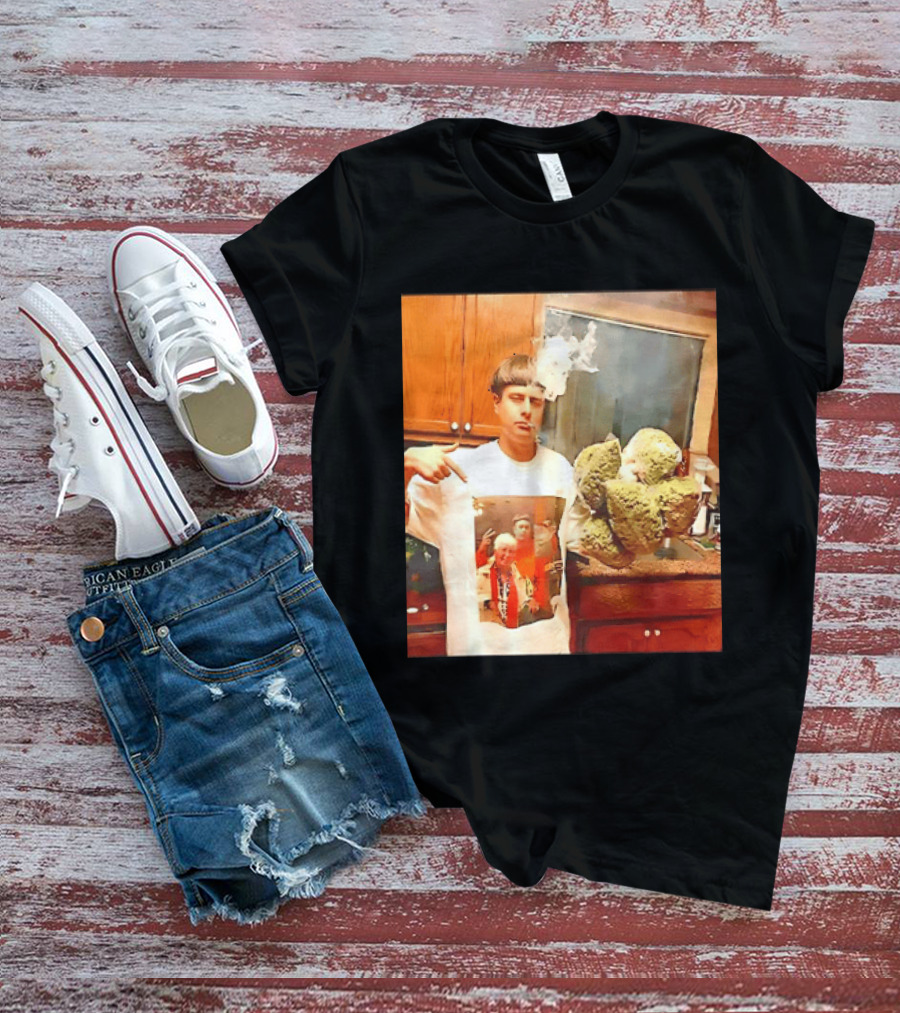 Oliver Tree Cannabis Oversized Buds And With Smoking Image T-Shirt