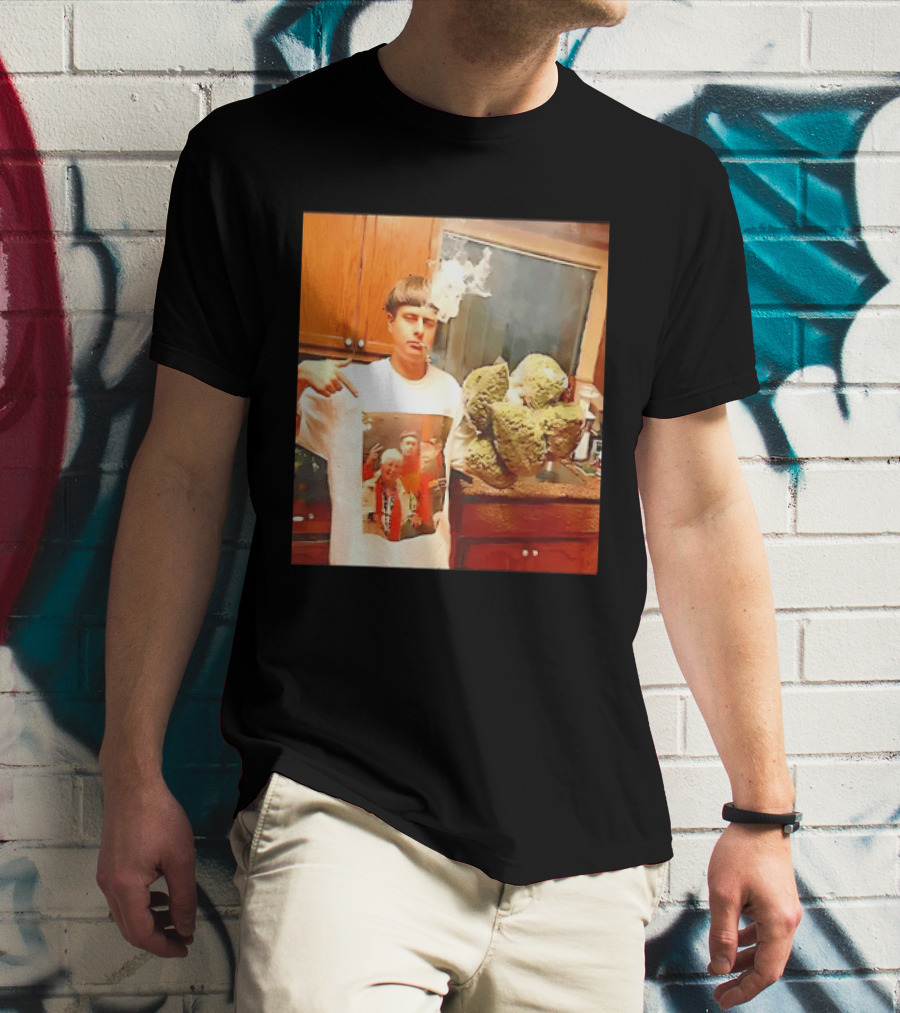 Oliver Tree Cannabis Oversized Buds And With Smoking Image T-Shirt