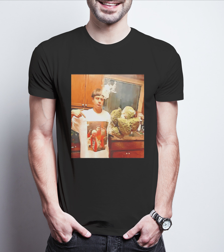 Oliver Tree Cannabis Oversized Buds And With Smoking Image T-Shirt