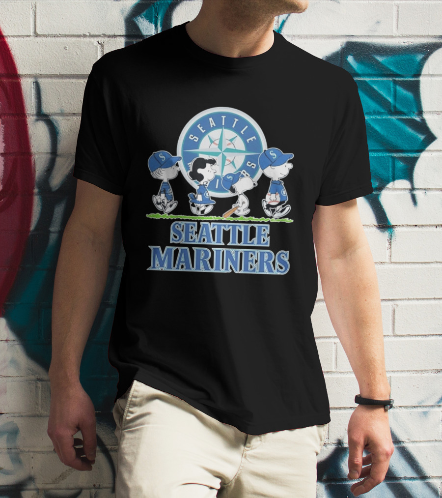 Peanuts Gang Snoopy Baseball Seattle Mariners Yankees Fans T-Shirt