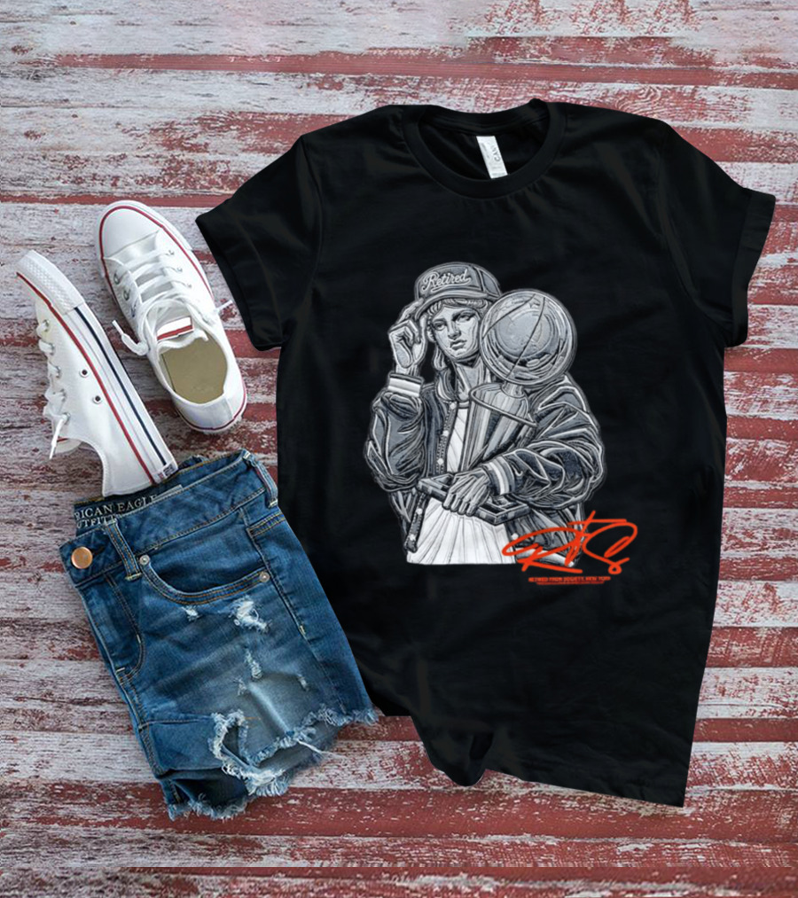 Retired From Society New York Freedom Is A State Of Mind Statue Holding Trophy T-Shirt