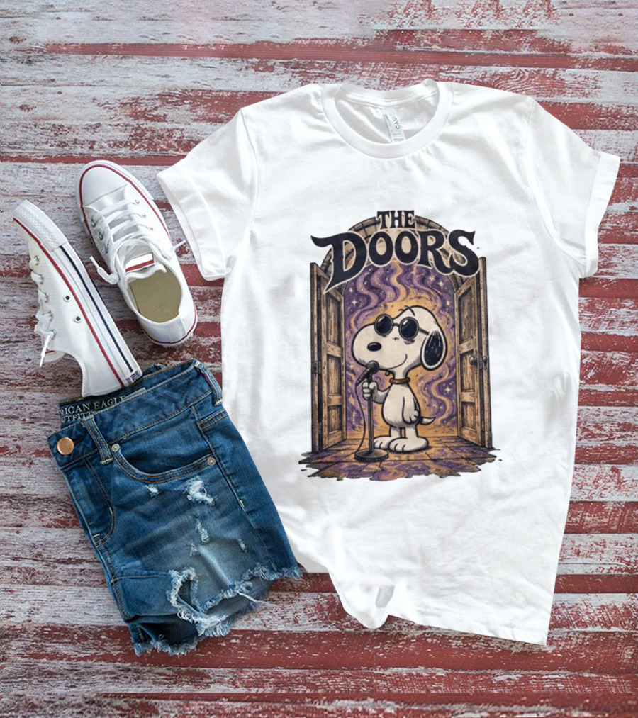 Snoopy The Doors Open The Mind Midnight Light T-Shirt