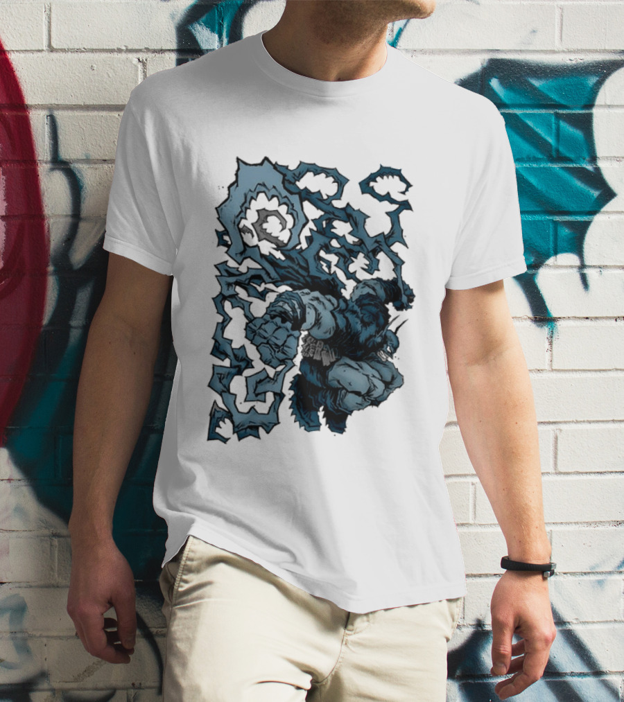 Batman DC Comics Frank Miller The Dark Knight Returns Action Figure Dynamic T-Shirt