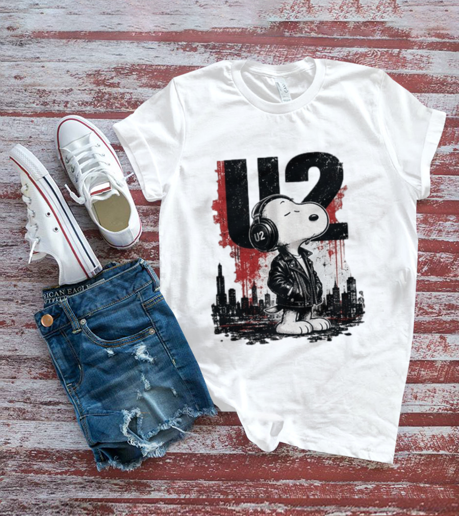 Snoopy U2 On Sky One Dream One Fearless Heart Urban Skyline T-Shirt