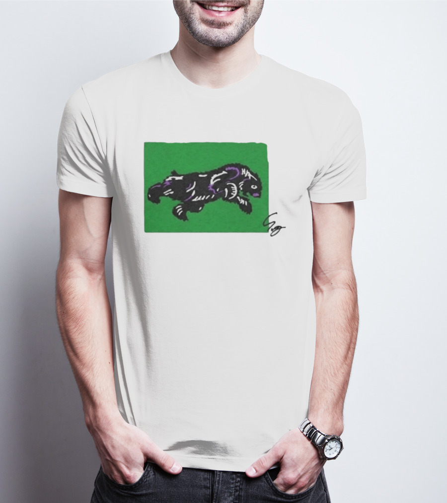 Mako Komuro 2026 Black And Purple Bear On Green T-Shirt