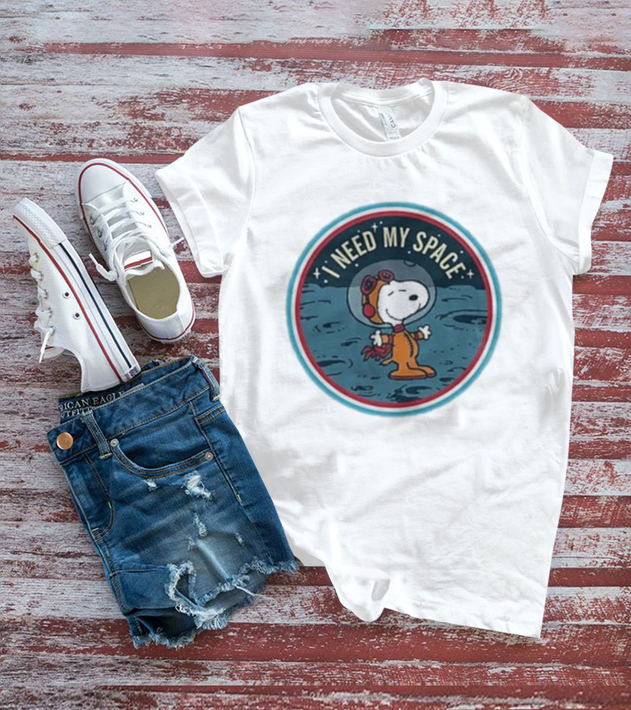 Peanuts Snoopy Astronaut I Need My Space Moon Exploration T-Shirt